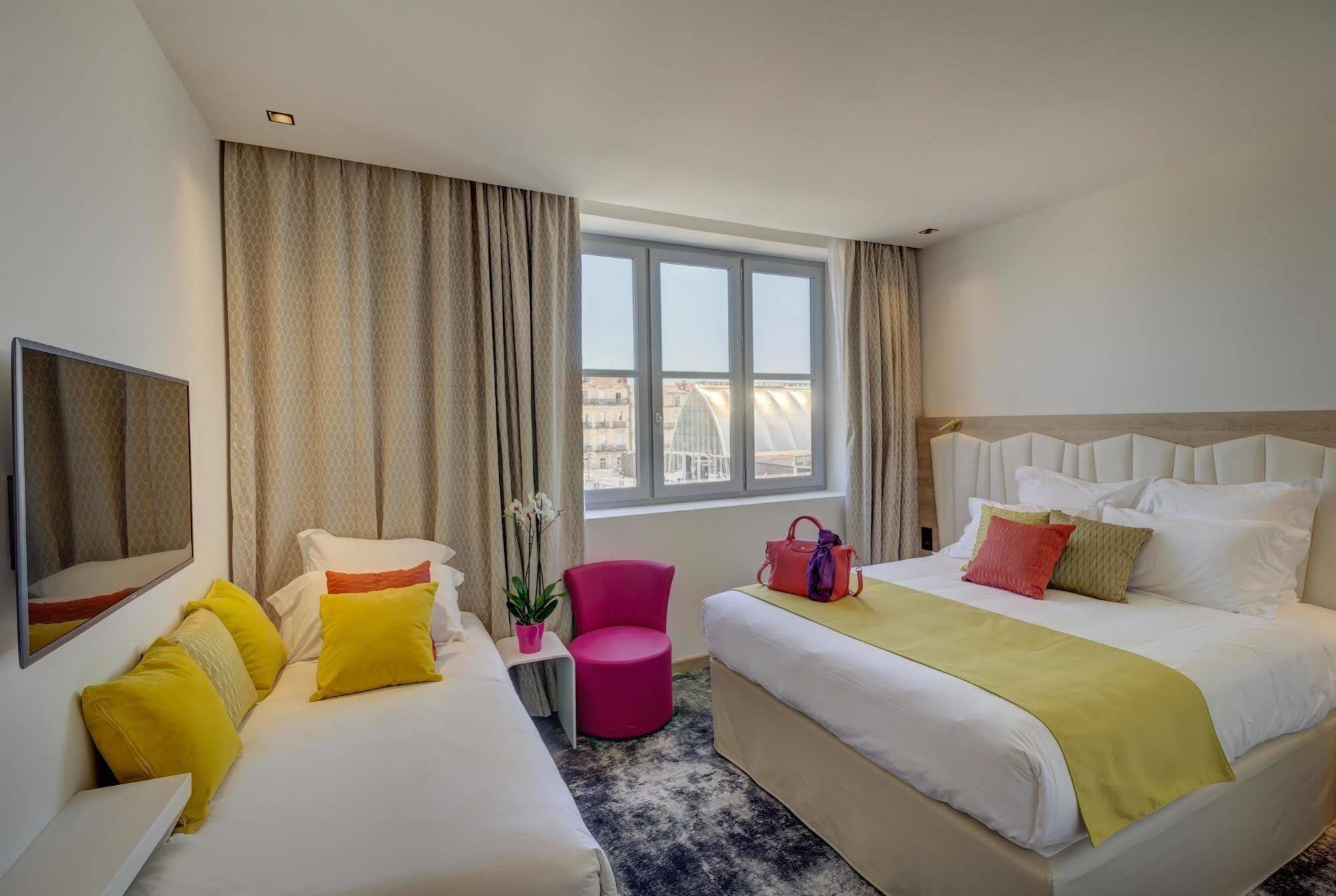 Western Comedie Saint Roch Hotel